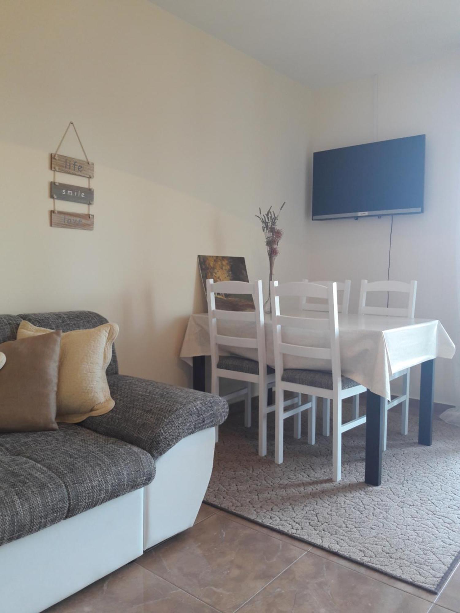 Guest House Jelsa Jelsa  Δωμάτιο φωτογραφία
