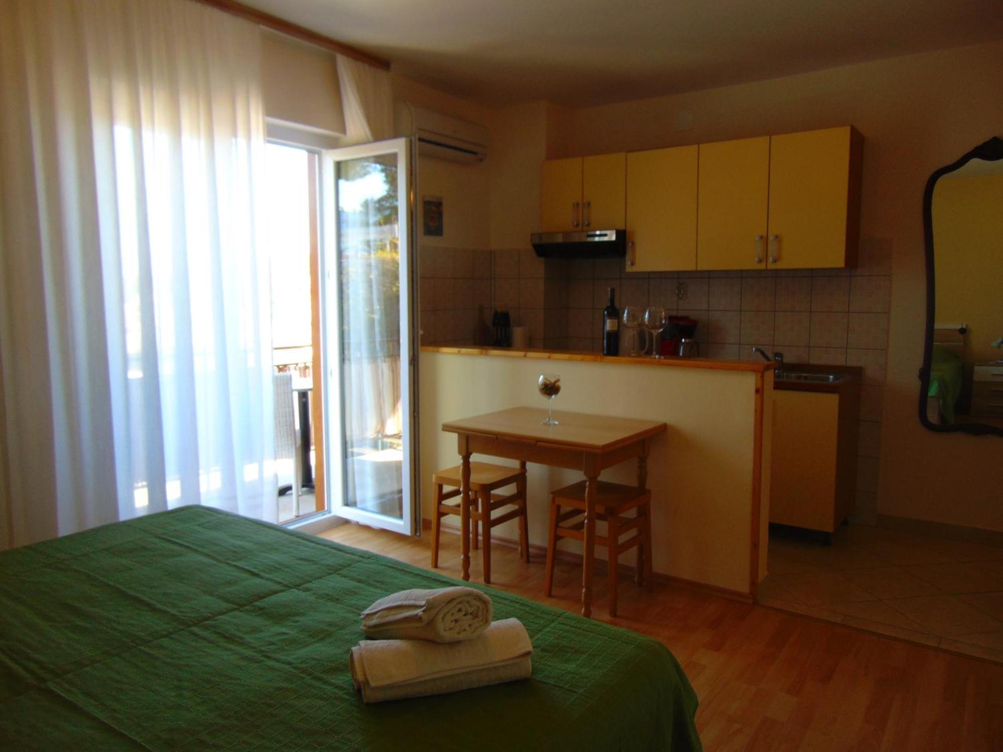 Guest House Jelsa Jelsa  Δωμάτιο φωτογραφία