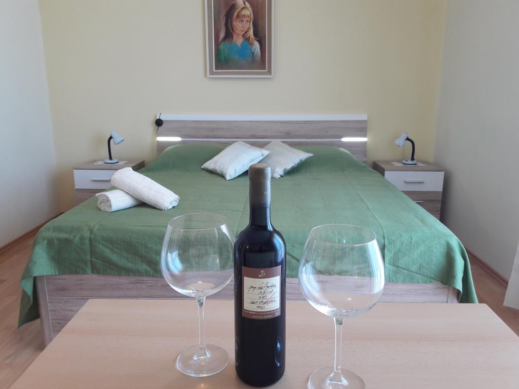 Guest House Jelsa Jelsa  Εξωτερικό φωτογραφία