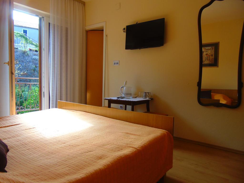 Guest House Jelsa Jelsa  Εξωτερικό φωτογραφία