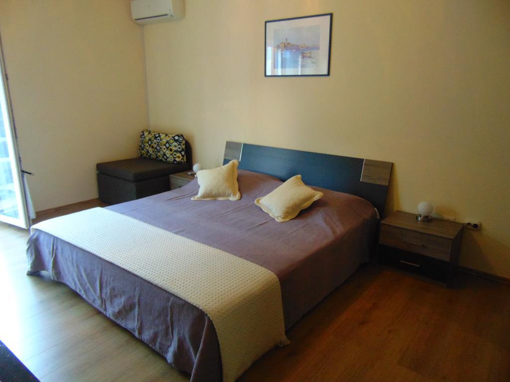Guest House Jelsa Jelsa  Δωμάτιο φωτογραφία